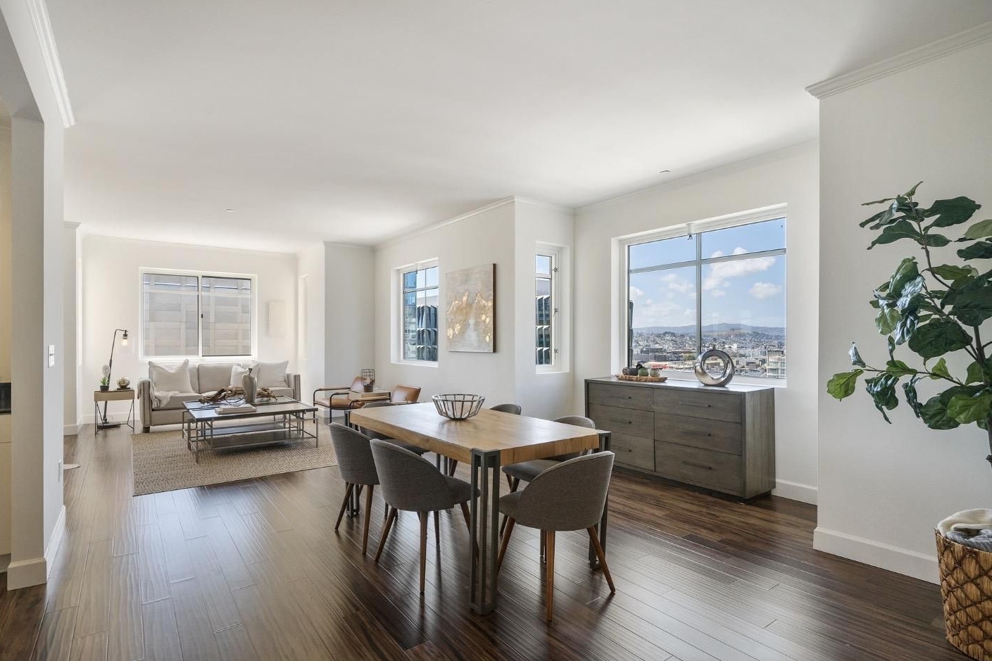 246 2nd Street, Unit 1504