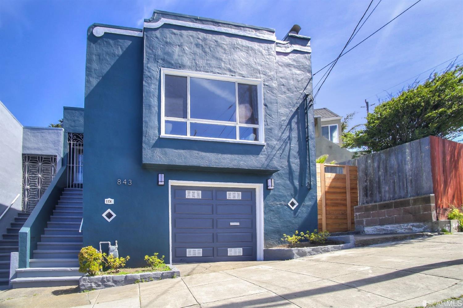 843 Avalon Avenue